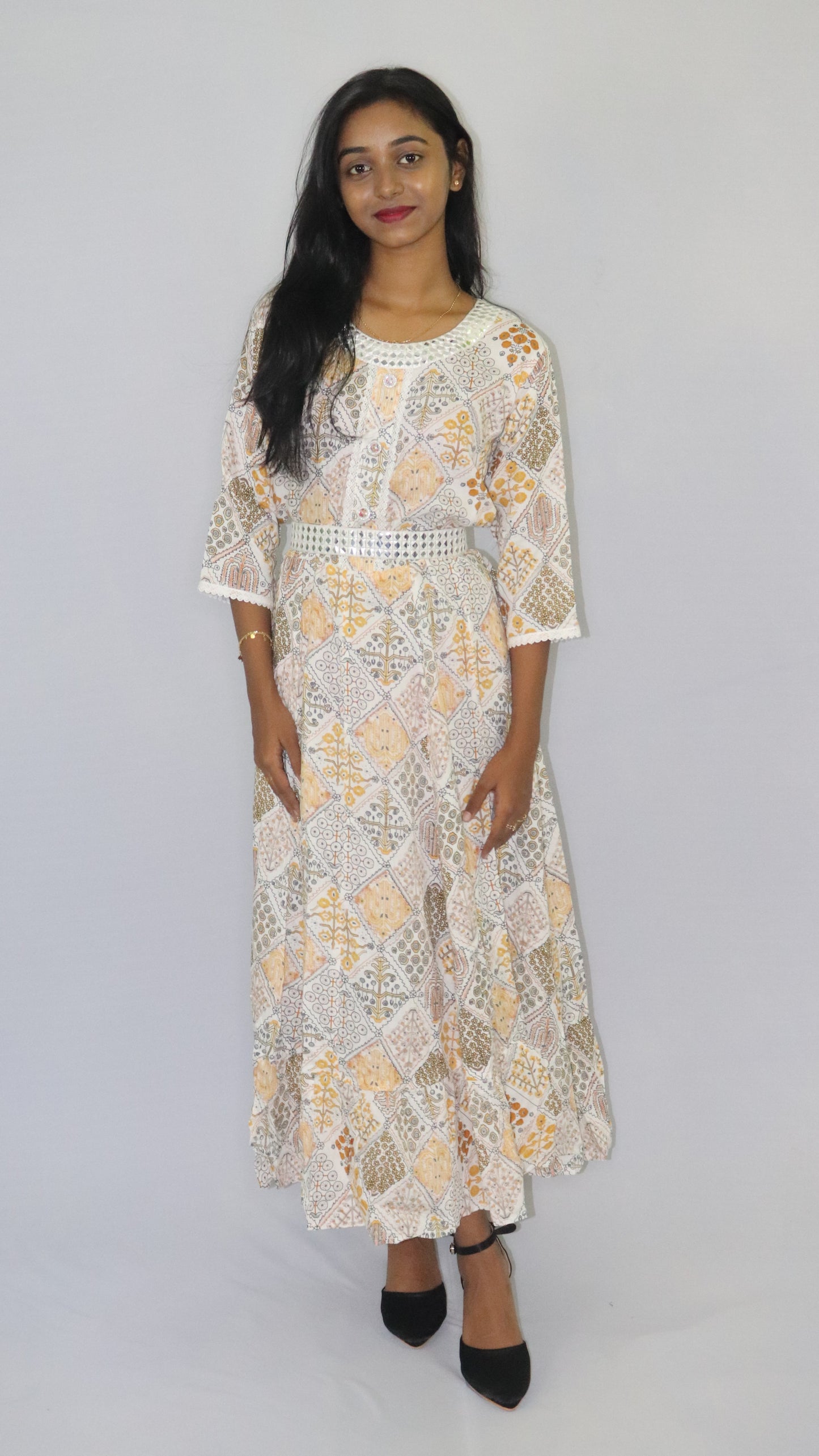 ATIMADE Women's White Printed Floral Long Kurti