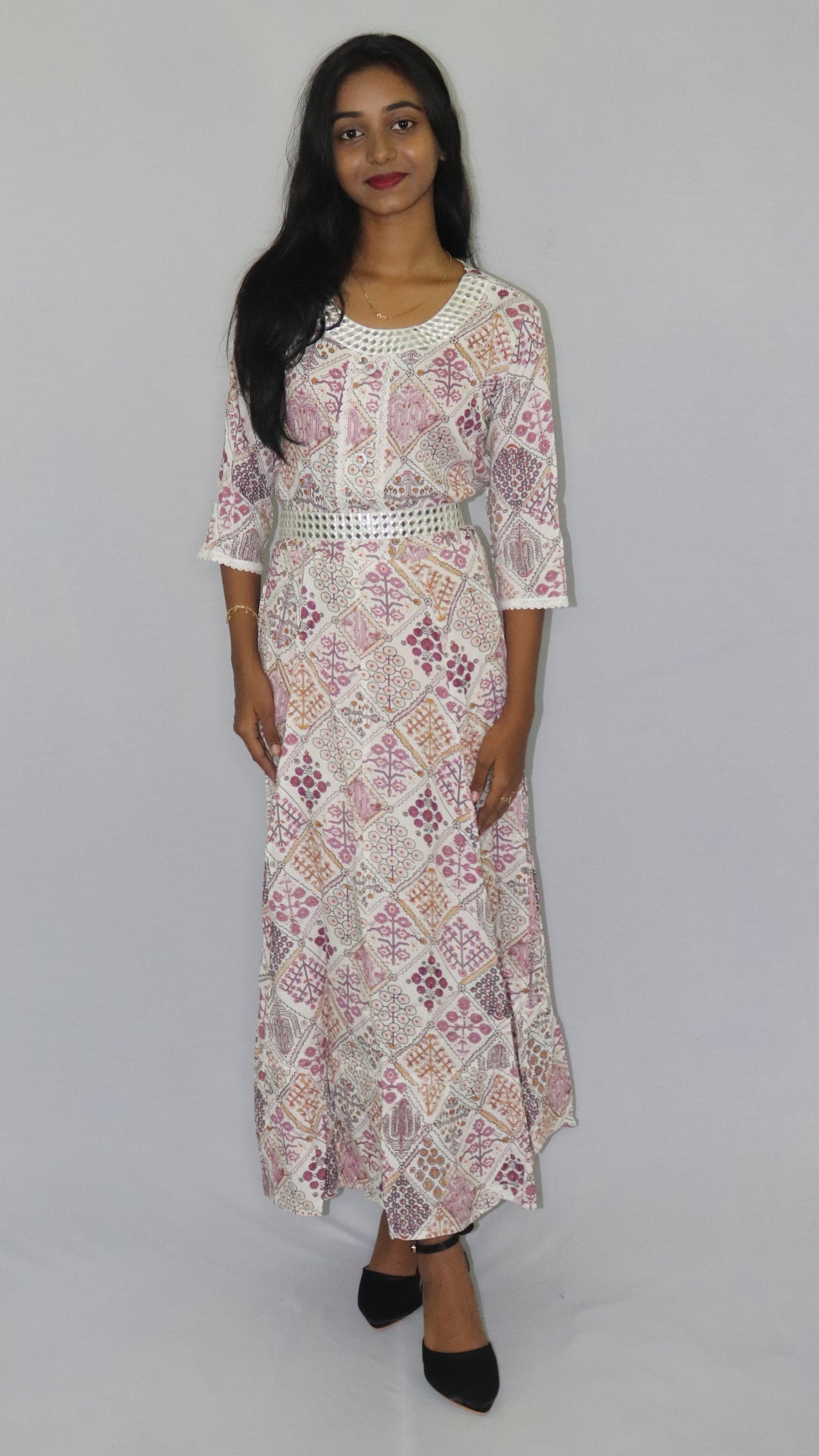 ATIMADE Women's White Printed Floral Long Kurti