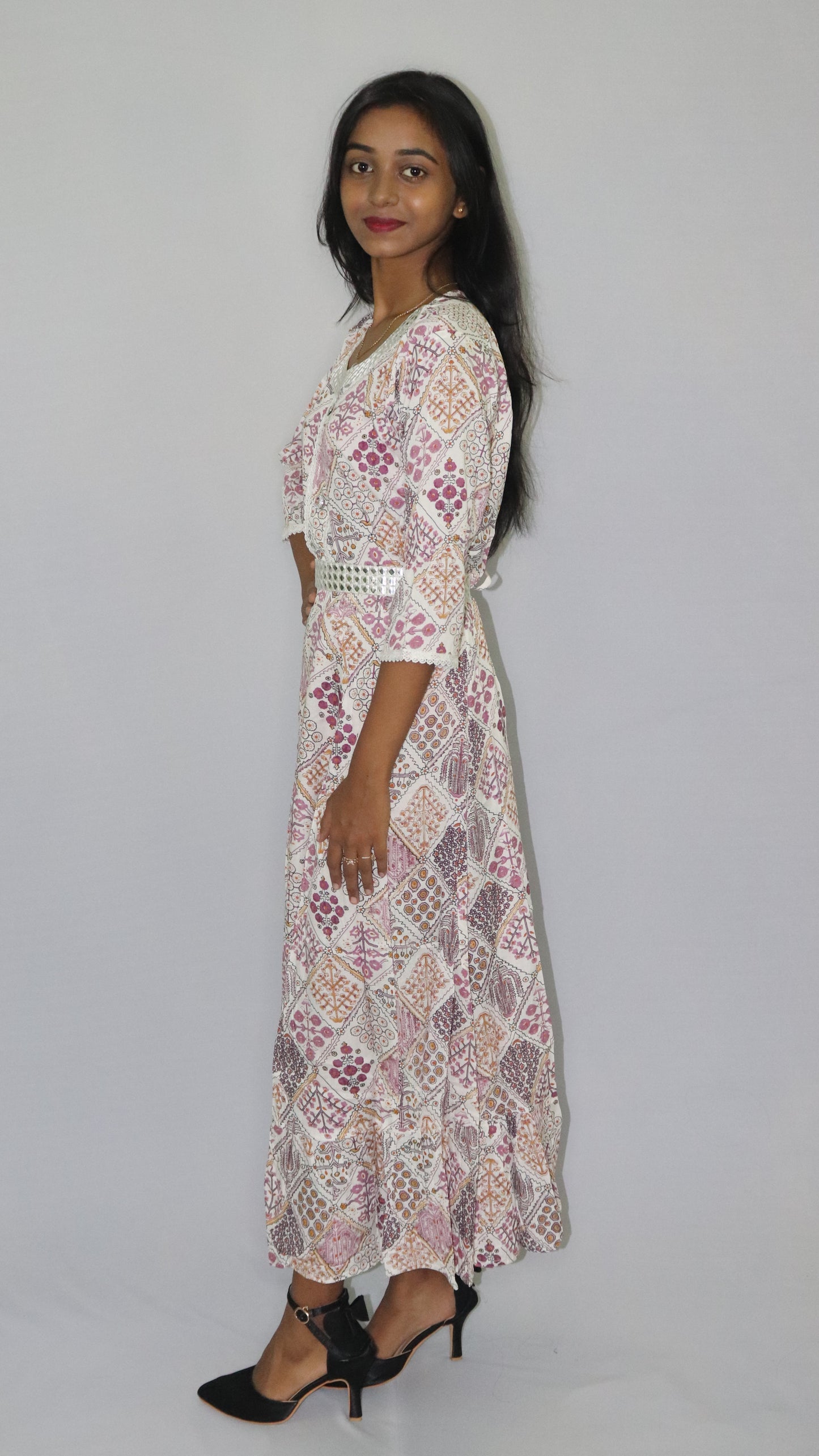 ATIMADE Women's White Printed Floral Long Kurti