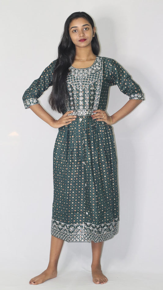 Women Printed Embroidery Cotton Blend Rayon Deep Embroidery Green Anarkali Kurti