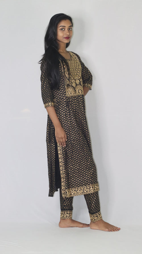 ATIMADE Cotton Blend Rayon Embroidered Kurti