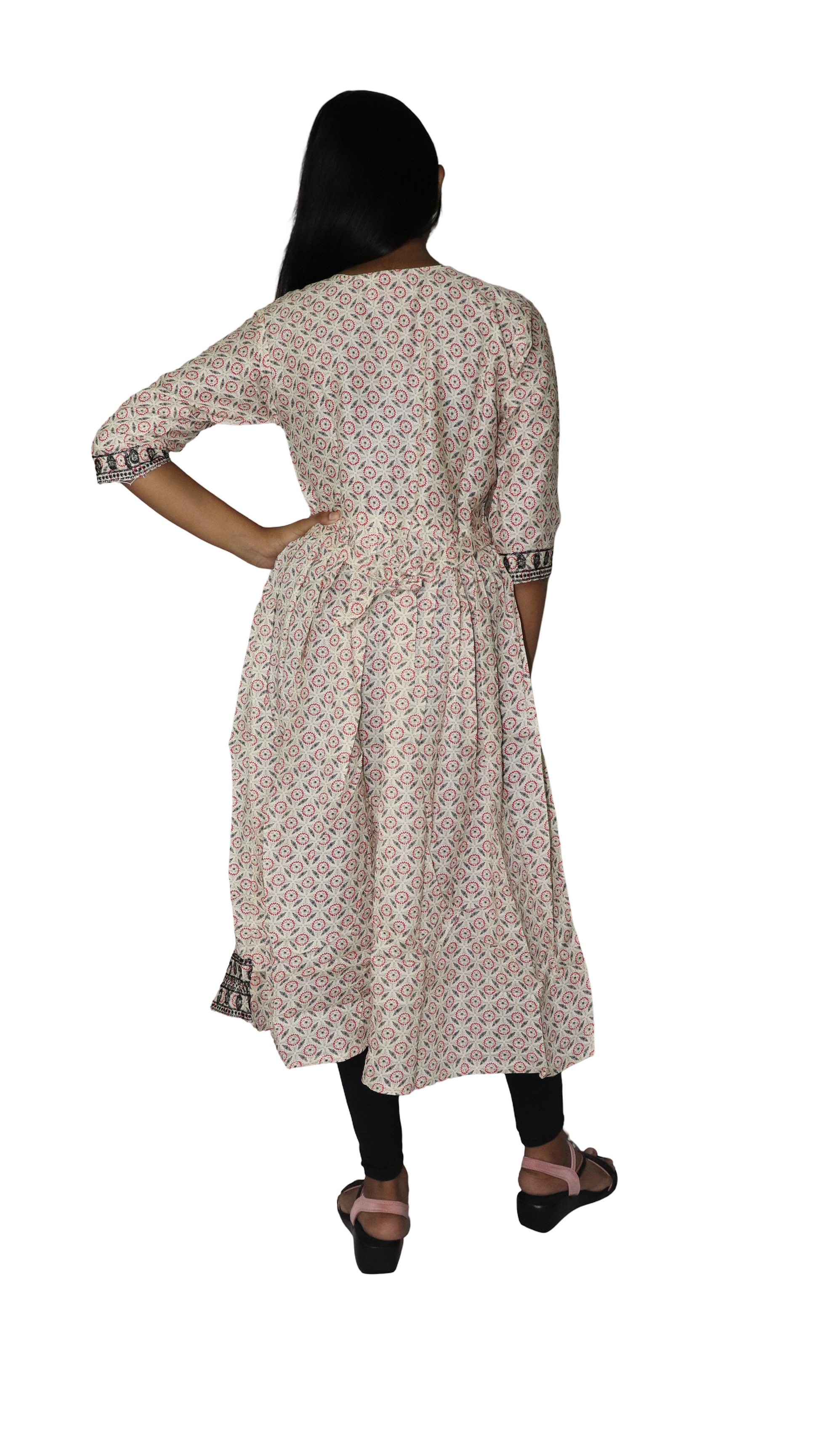 ATIMADE Embroidered Short Kurti