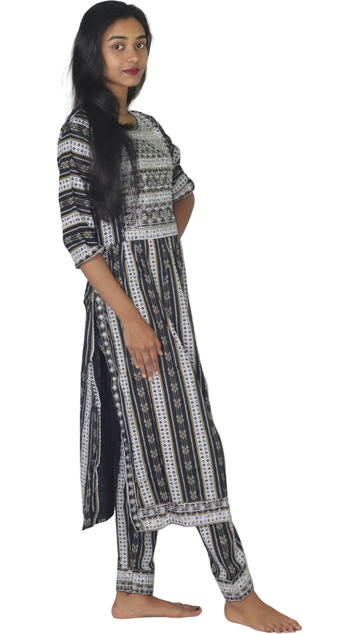 ATIMADE Cotton Embroidered Set Kurti